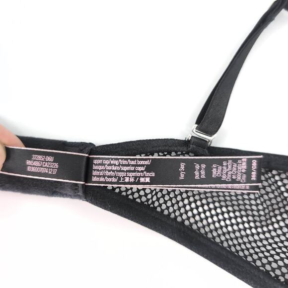 Victoria's Secret Very Sexy Push Up Choker 36 B Bra High Neck Black Nude - VGUC - Picture 9 of 16